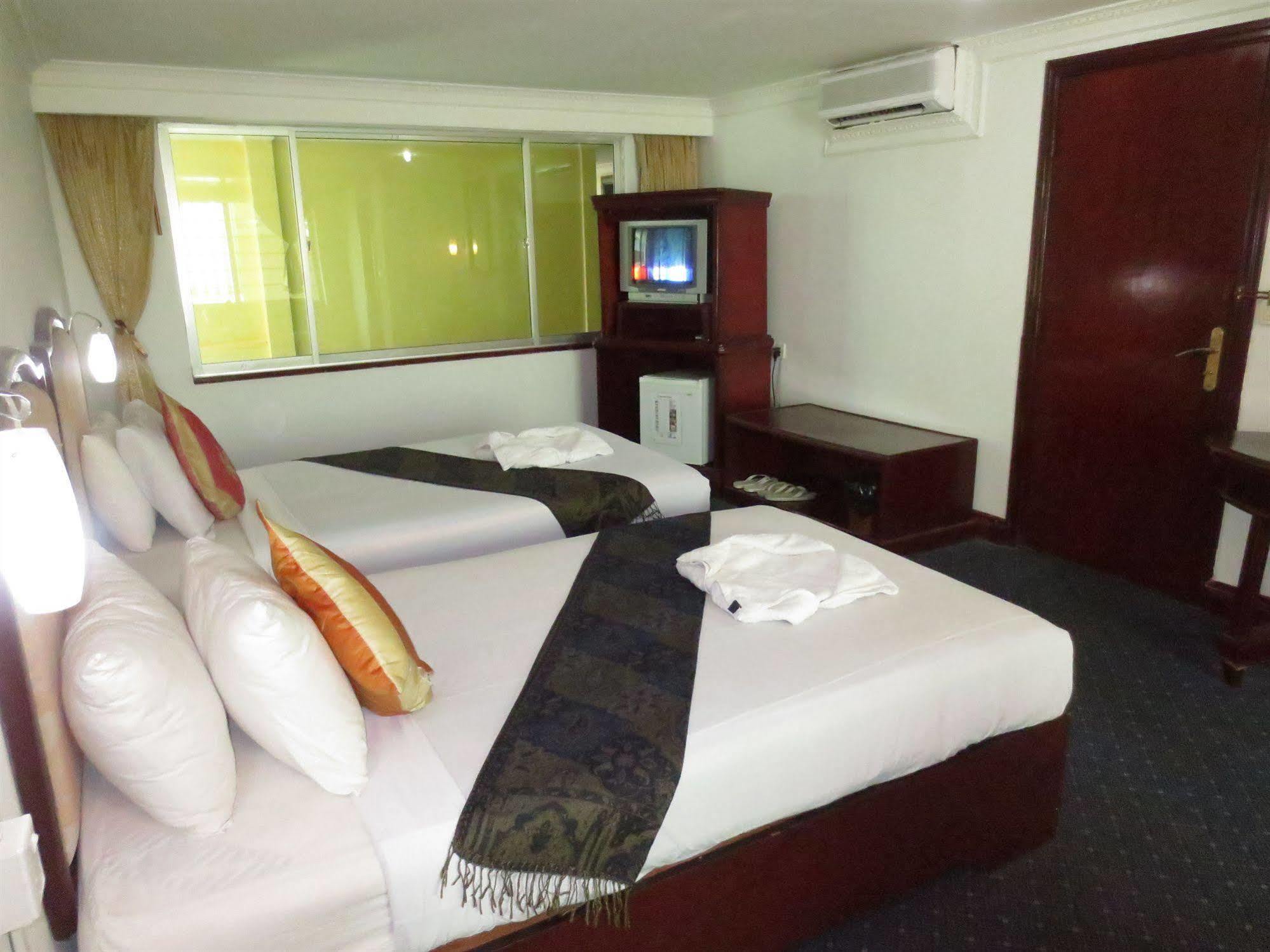 Khmeroyal Hotel Πνομ Πενχ Εξωτερικό φωτογραφία