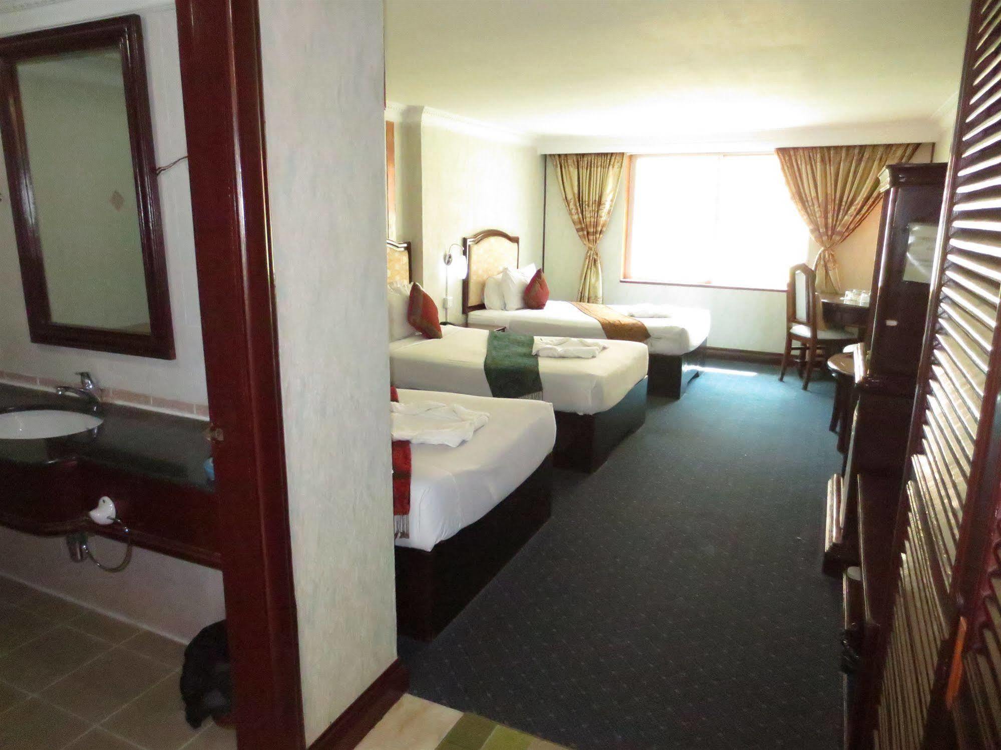 Khmeroyal Hotel Πνομ Πενχ Εξωτερικό φωτογραφία